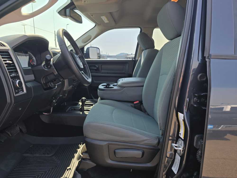 Thumbnail: 2016 RAM 2500 - 9