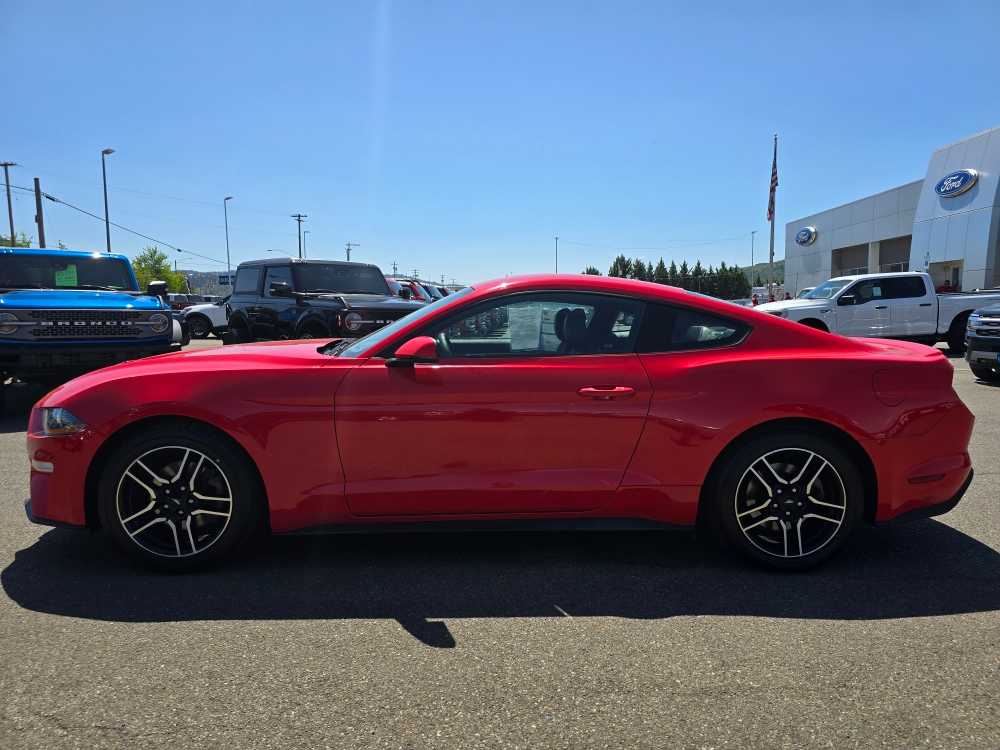 2018 Ford Mustang  2