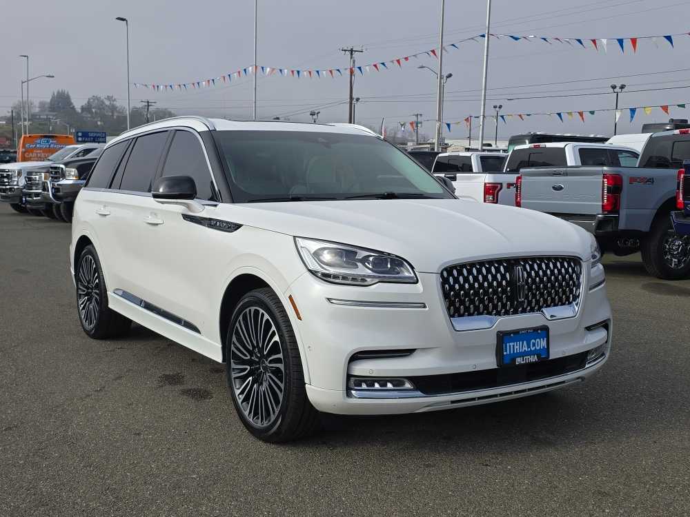 Thumbnail: 2024 Lincoln Aviator - 7