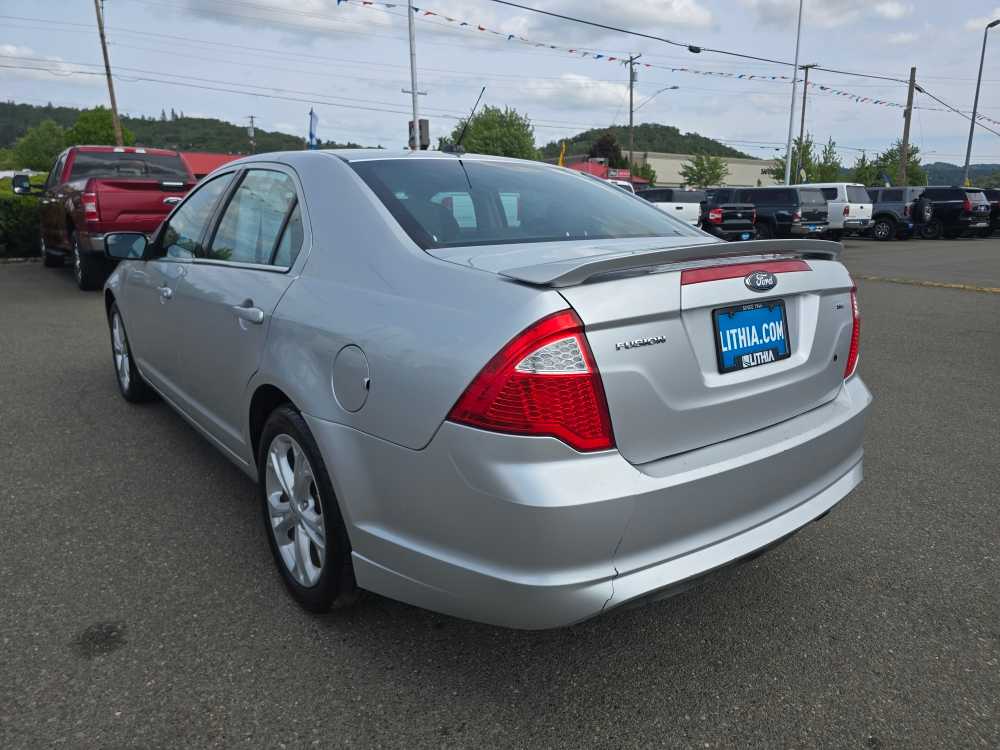 Thumbnail: 2012 Ford Fusion - 3