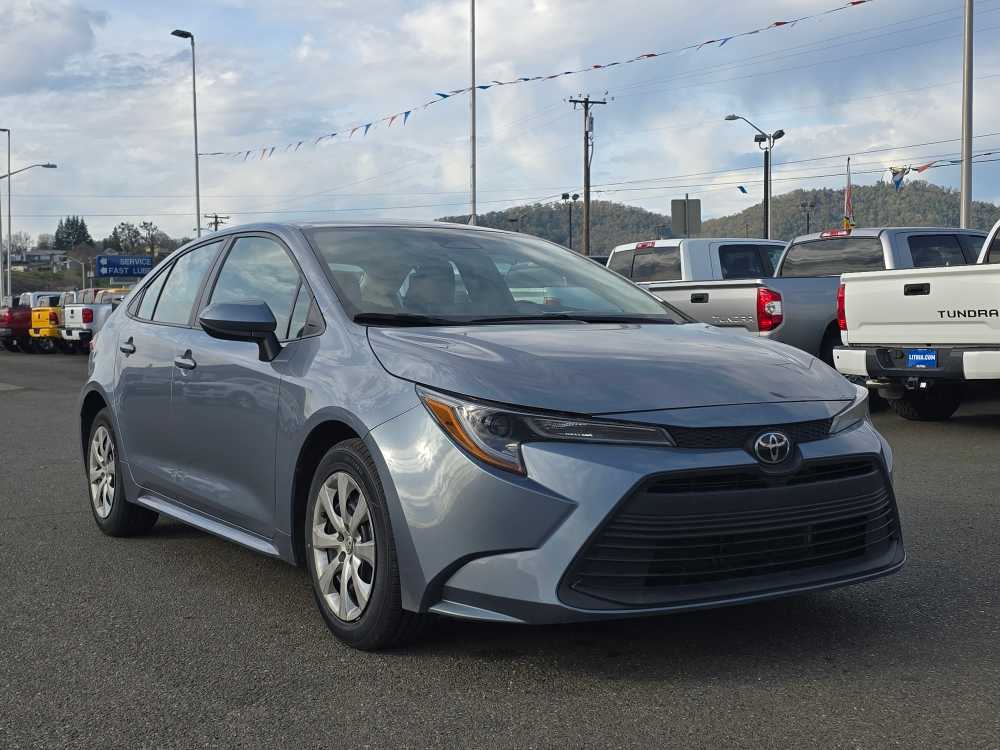 Thumbnail: 2023 Toyota Corolla - 7