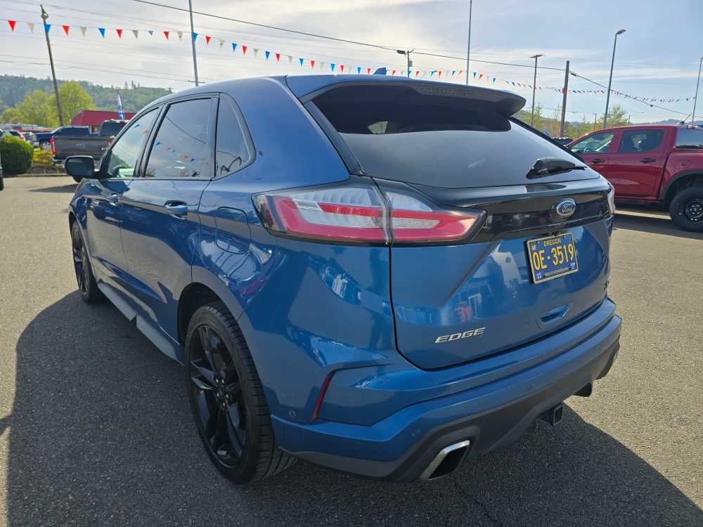 Thumbnail: 2019 Ford Edge - 3