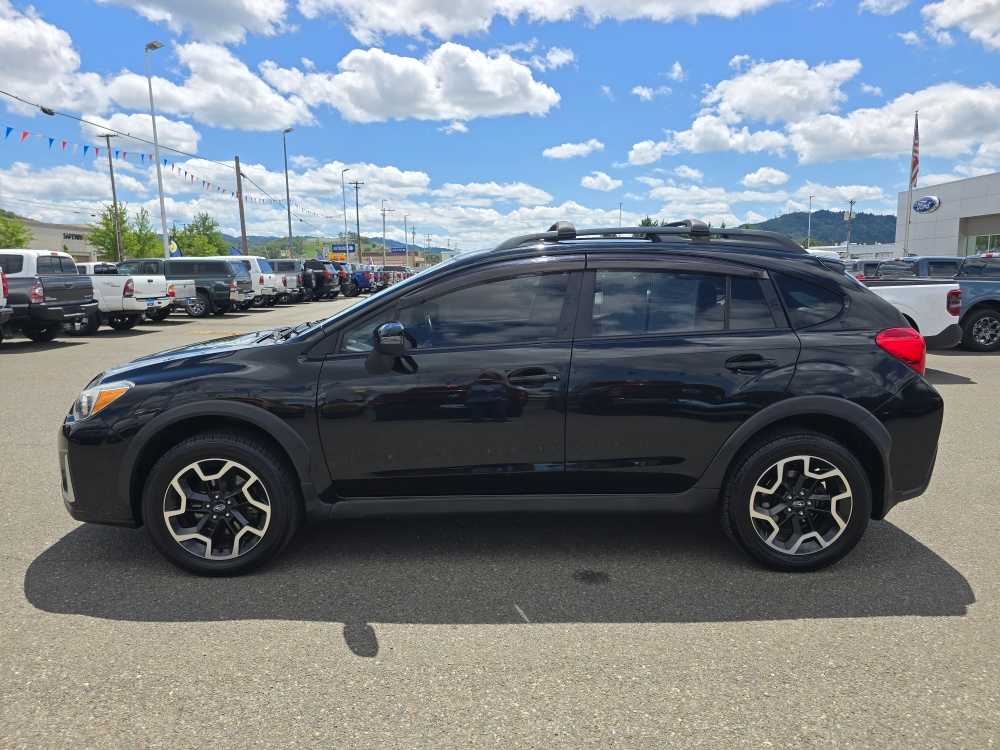 Thumbnail: 2016 Subaru Crosstrek - 2