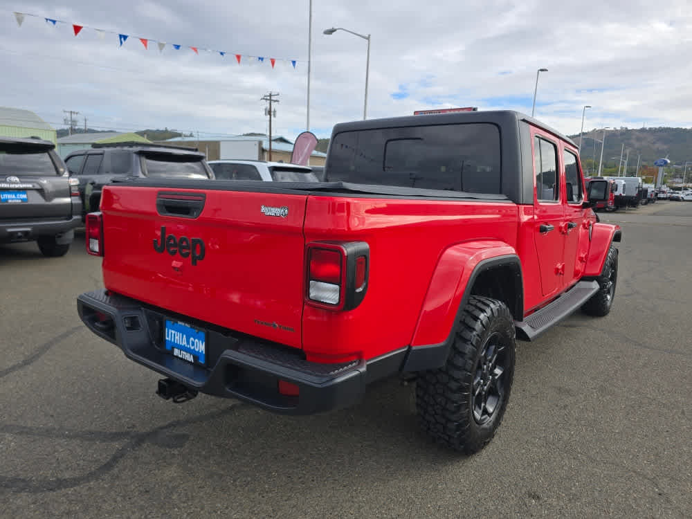 Thumbnail: 2023 Jeep Gladiator - 5