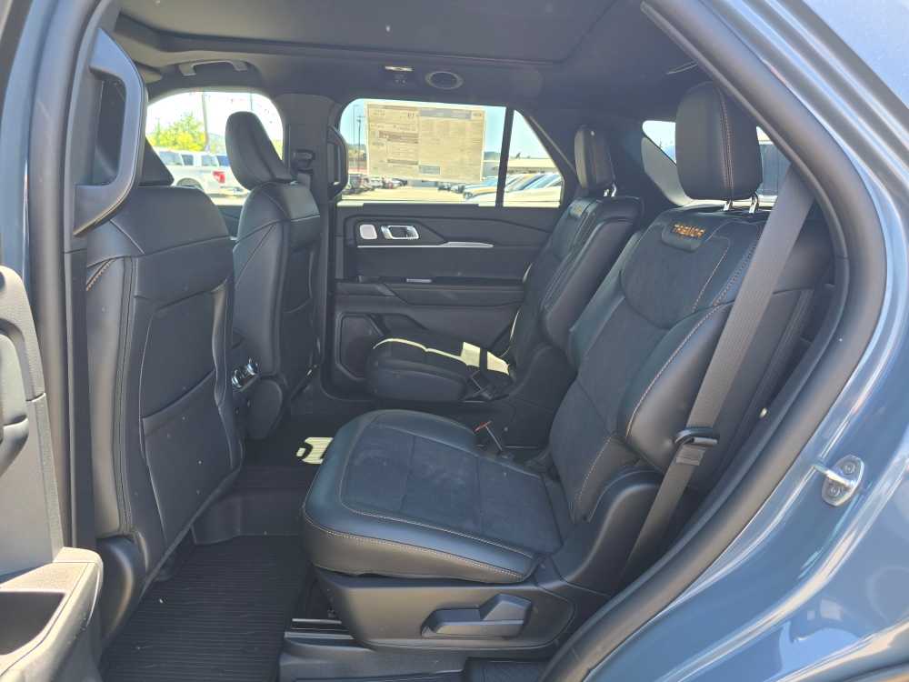Thumbnail: 2026 Ford Explorer - 16