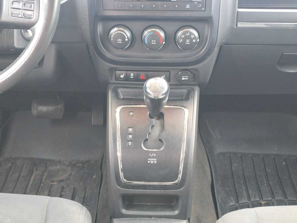 Thumbnail: 2013 Jeep Patriot - 14