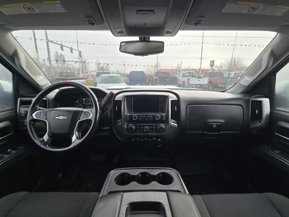 Thumbnail: 2017 Chevrolet Silverado 2500 - 15