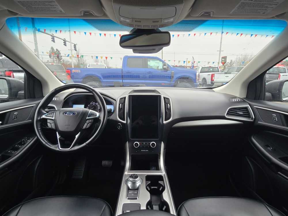 Thumbnail: 2023 Ford Edge - 15