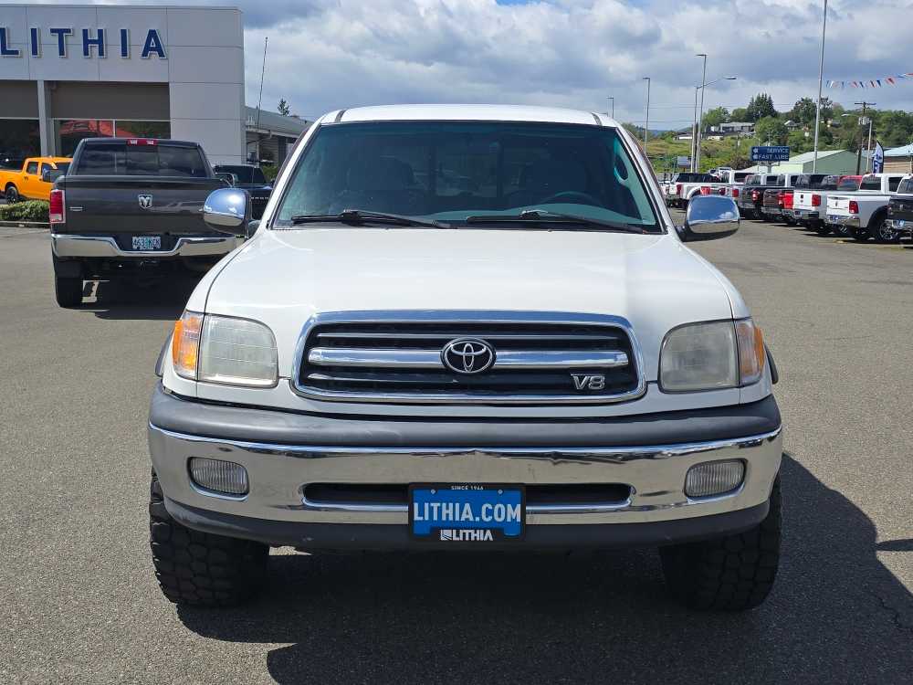 Thumbnail: 2000 Toyota Tundra - 8
