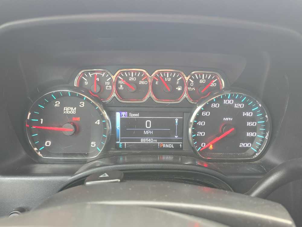 Thumbnail: 2017 Chevrolet Silverado 2500 - 22