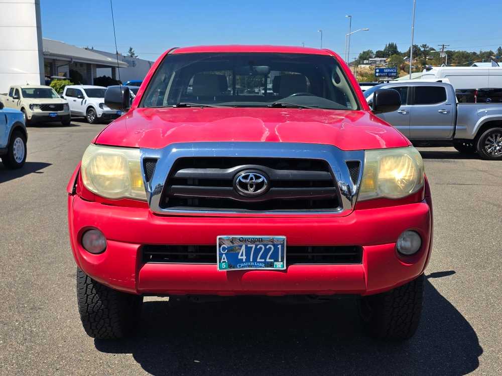 Thumbnail: 2005 Toyota Tacoma - 5