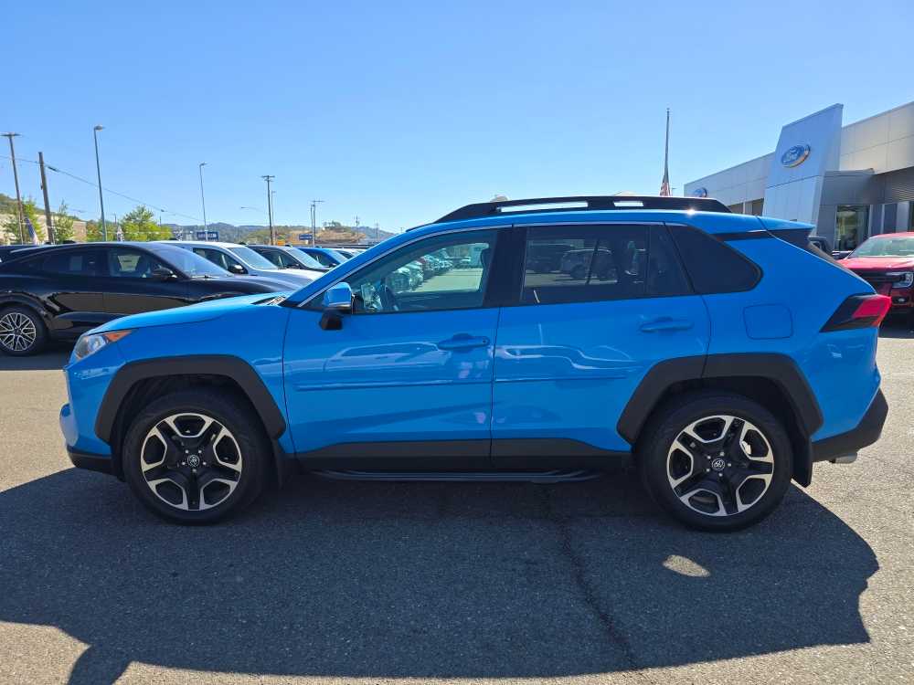 Thumbnail: 2019 Toyota RAV4 - 2