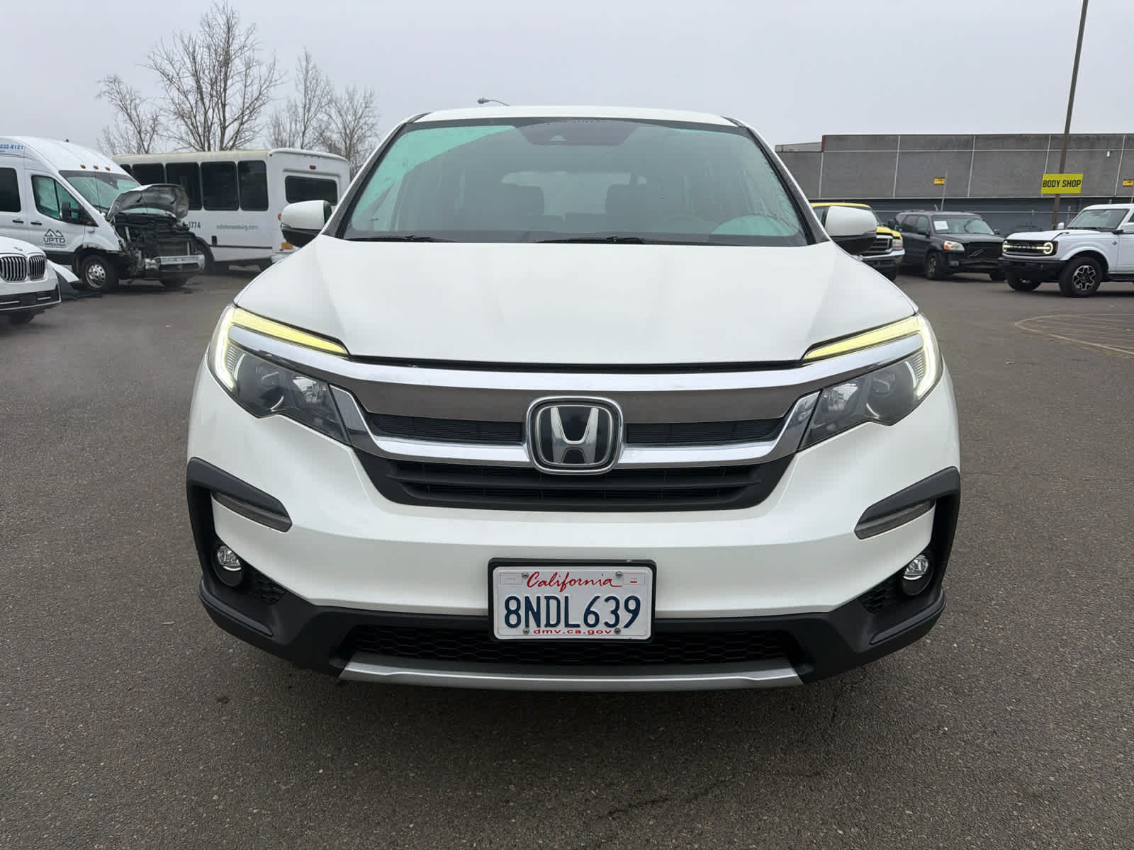 Thumbnail: 2019 Honda Pilot - 2