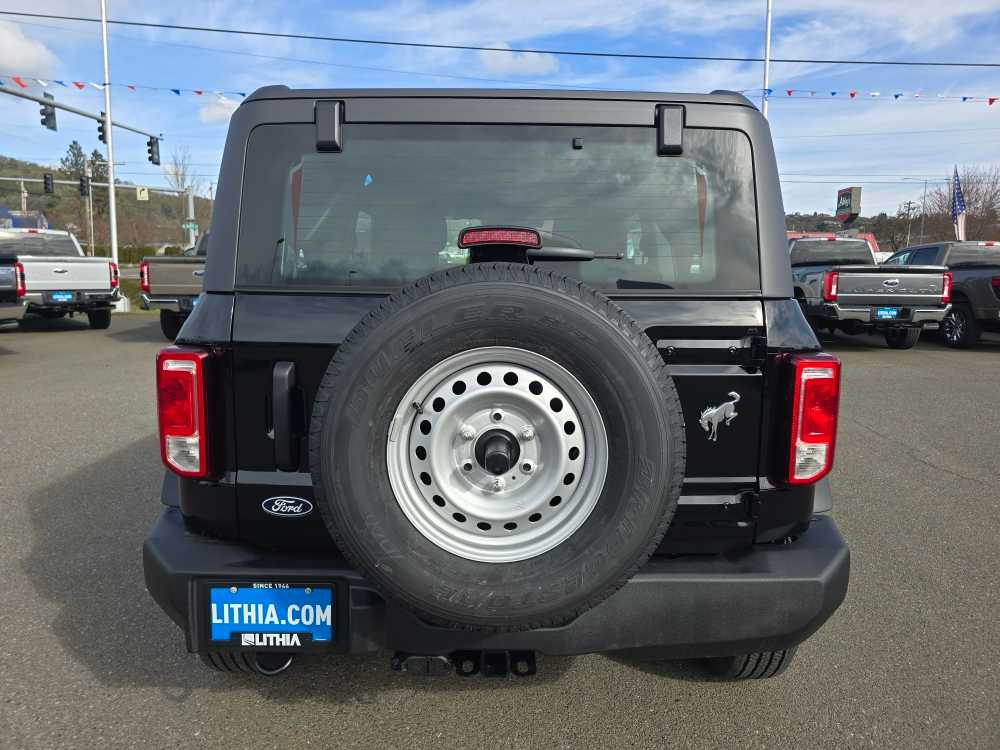 Thumbnail: 2026 Ford Bronco - 4