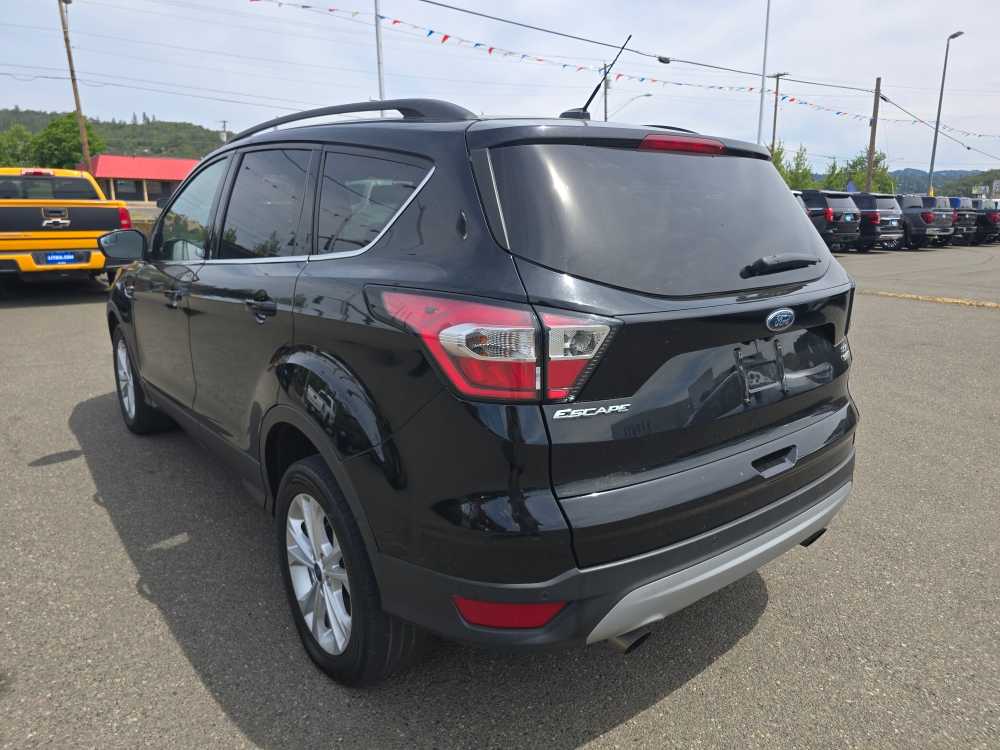Thumbnail: 2017 Ford Escape - 2