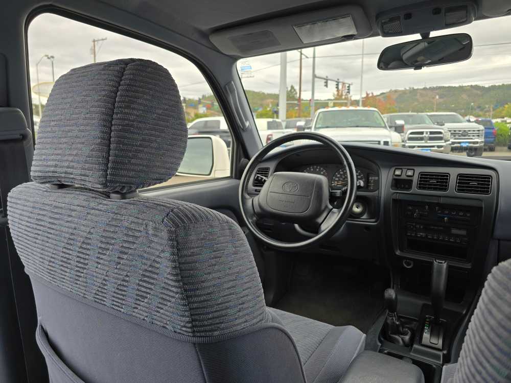 Thumbnail: 1997 Toyota 4Runner - 10