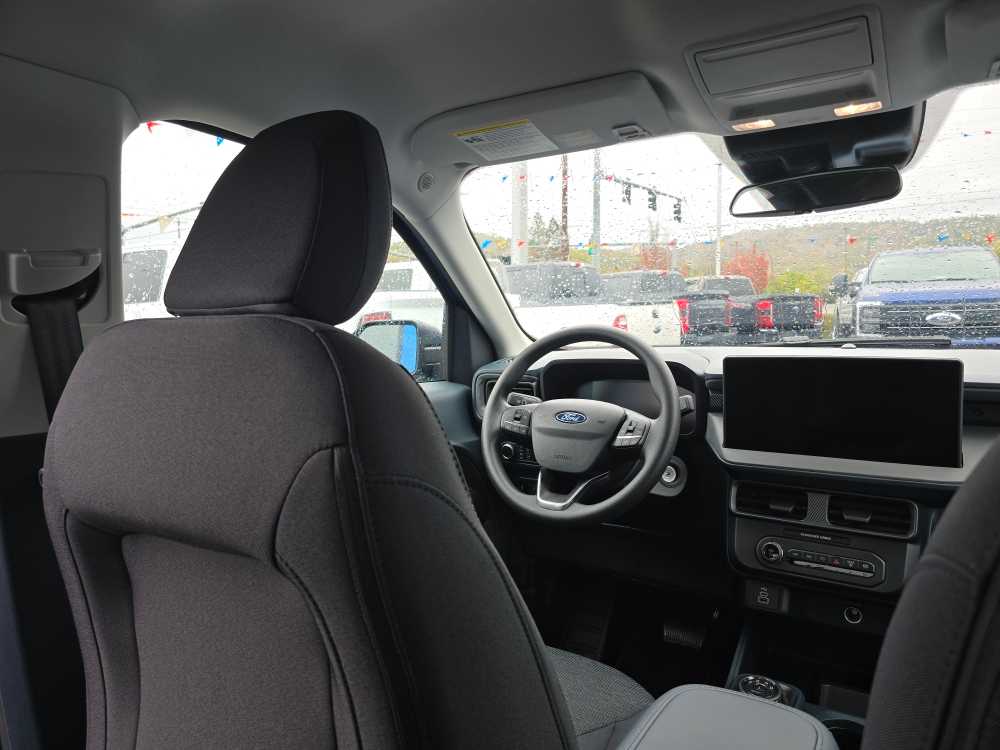 Thumbnail: 2025 Ford Maverick - 10