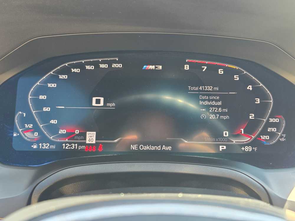 Thumbnail: 2022 BMW M3 - 21