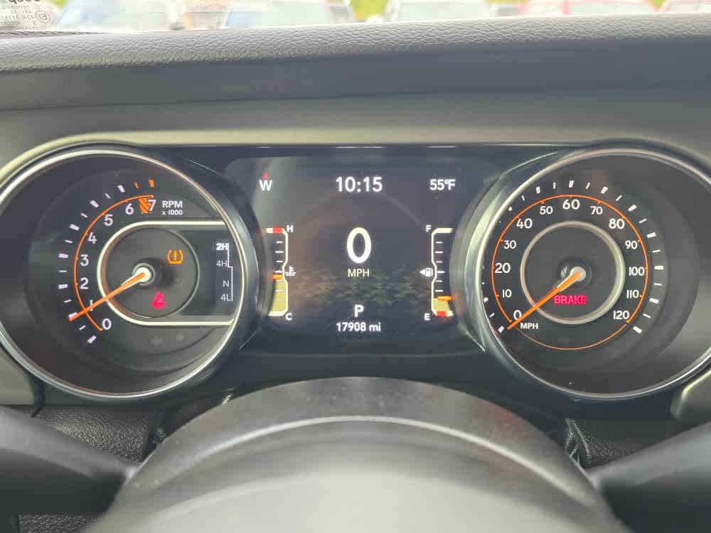 Thumbnail: 2023 Jeep Gladiator - 21