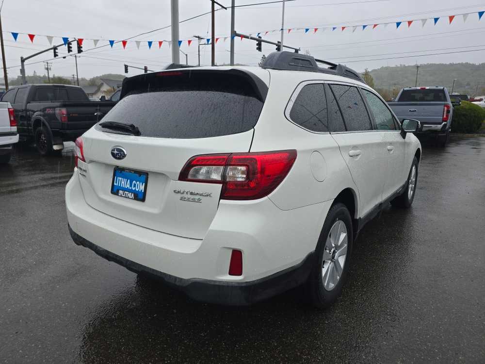 Thumbnail: 2015 Subaru Outback - 5