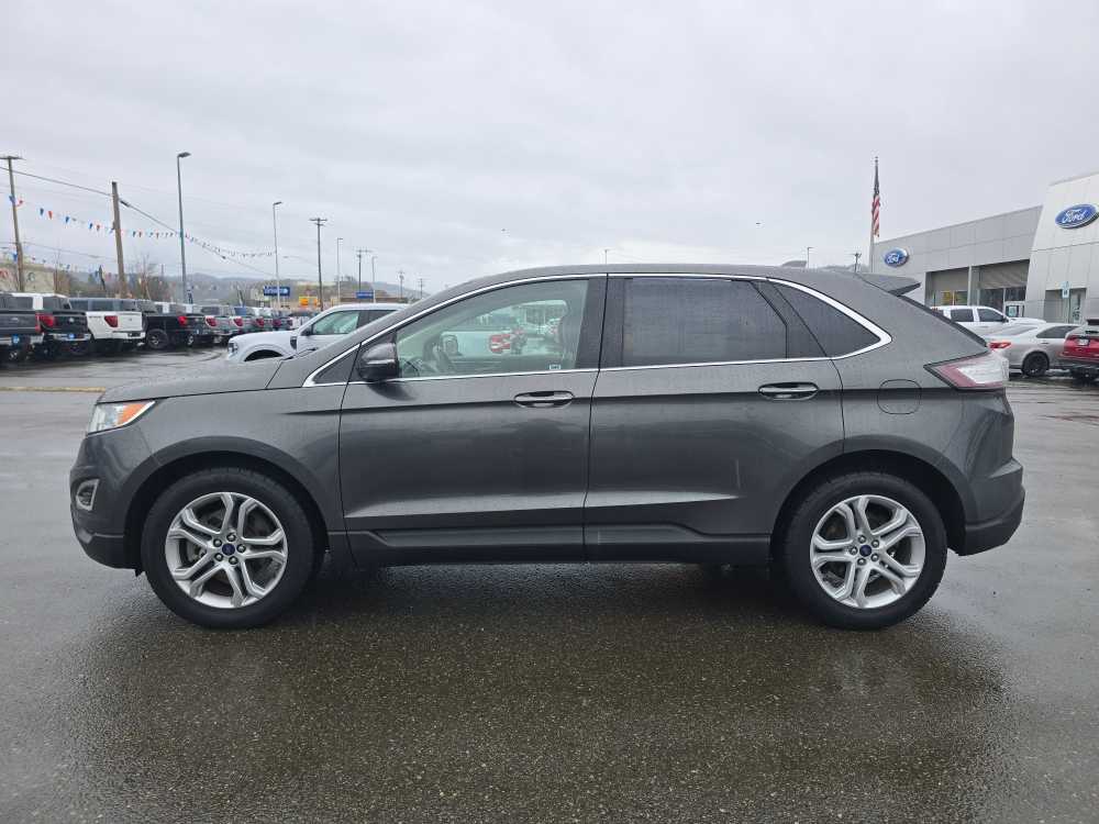 Thumbnail: 2017 Ford Edge - 2