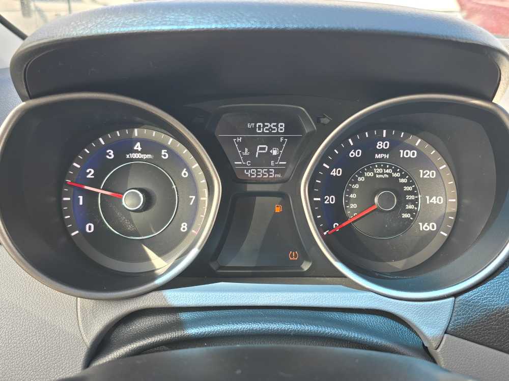 Thumbnail: 2015 Hyundai Elantra - 7