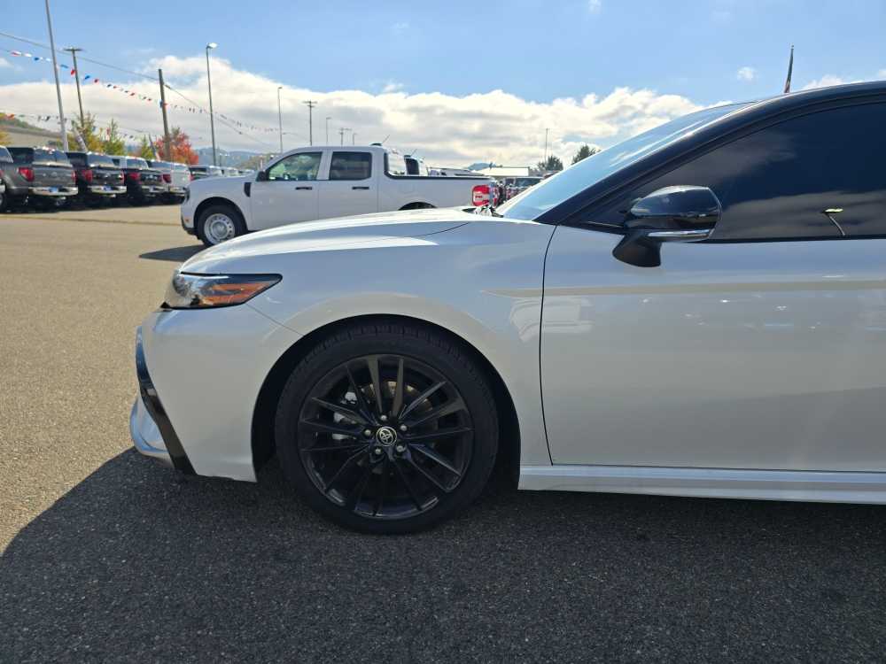 Thumbnail: 2022 Toyota Camry - 18