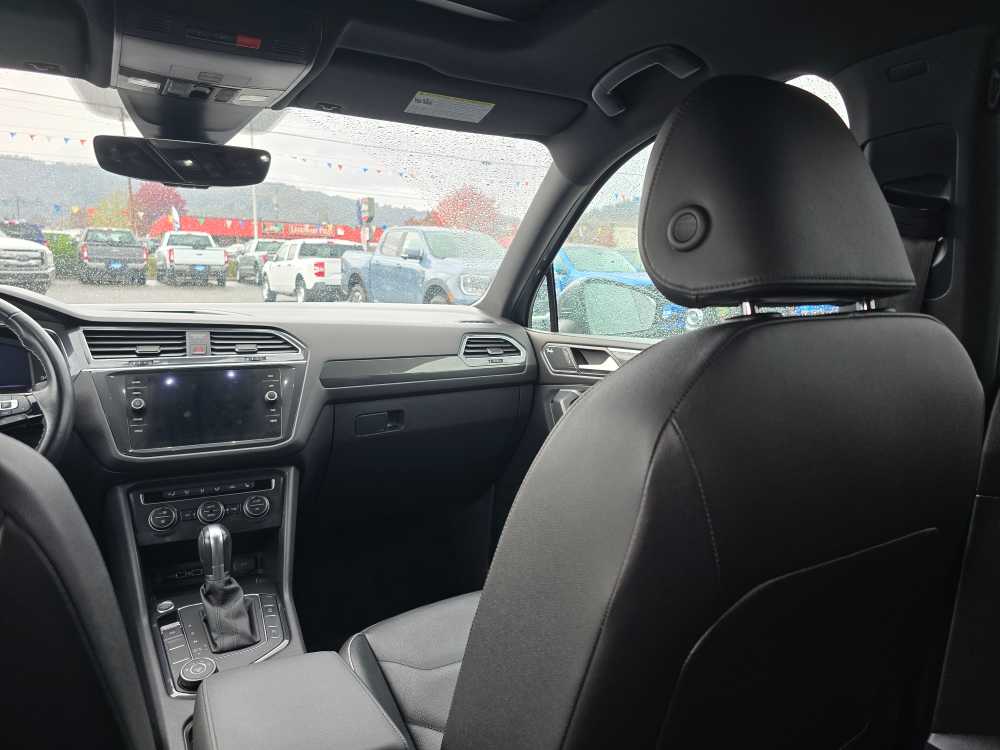 Thumbnail: 2019 Volkswagen Tiguan - 14