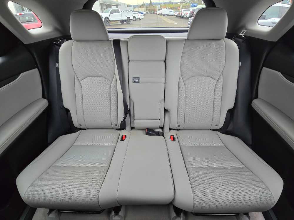 Thumbnail: 2017 Lexus RX - 17