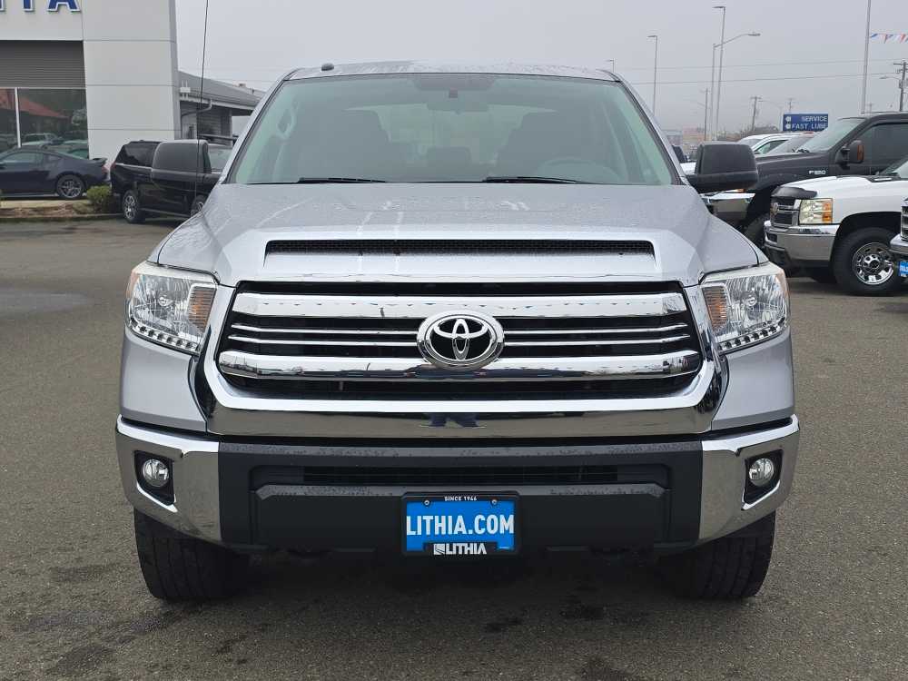 Thumbnail: 2017 Toyota Tundra - 8