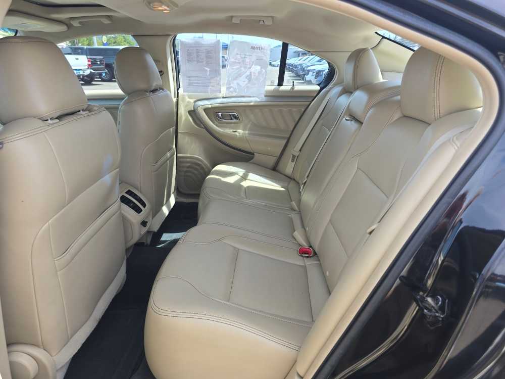 Thumbnail: 2013 Ford Taurus - 16