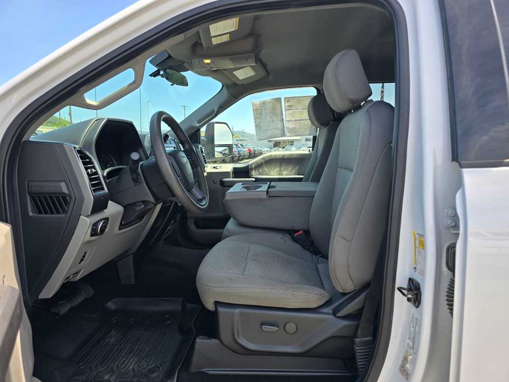 Thumbnail: 2020 Ford F-350 - 9