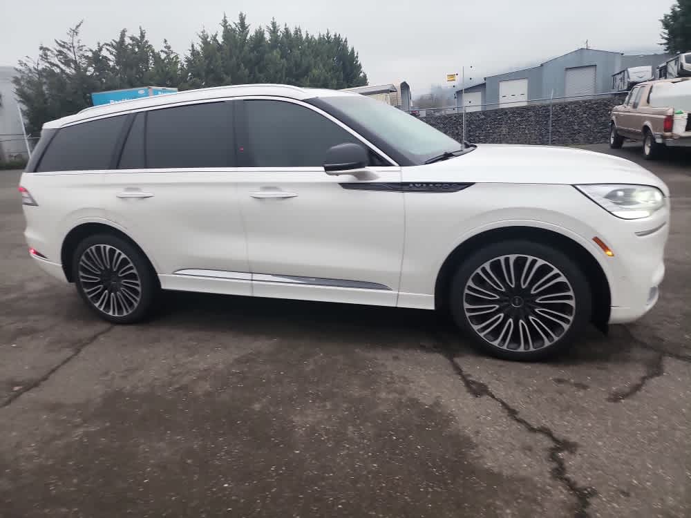 Thumbnail: 2024 Lincoln Aviator - 5