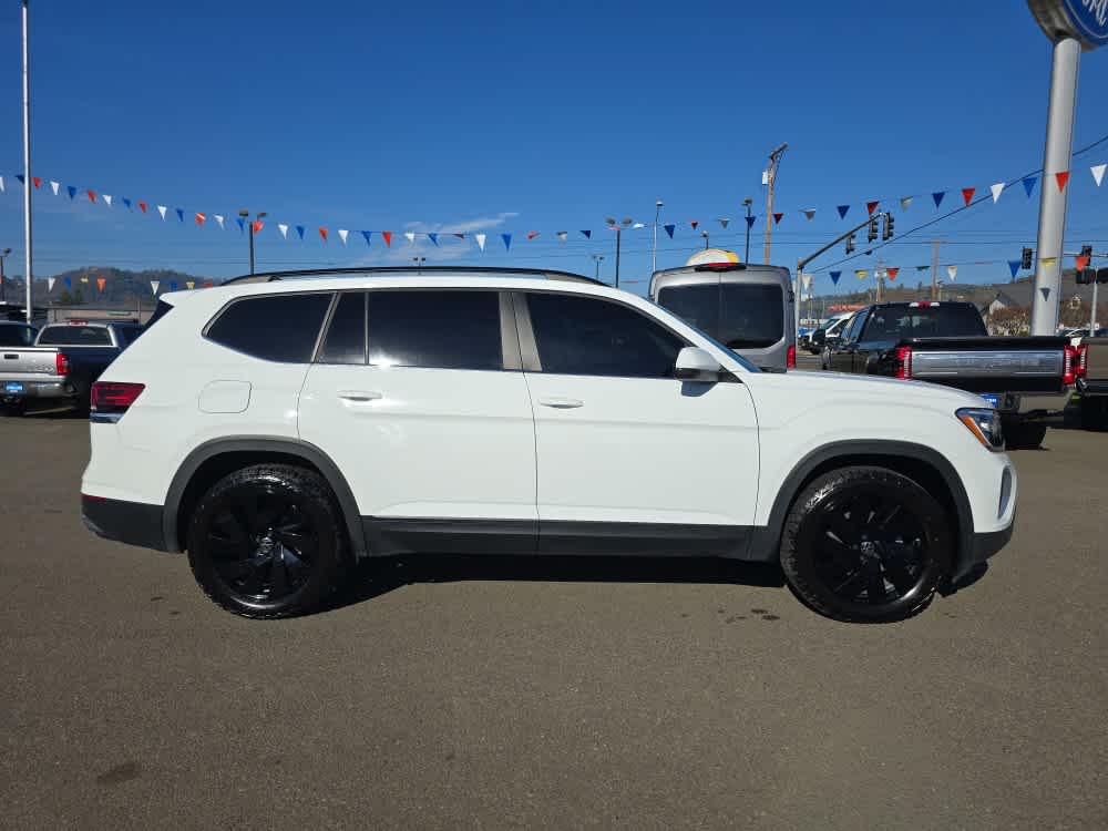 Thumbnail: 2024 Volkswagen Atlas - 6