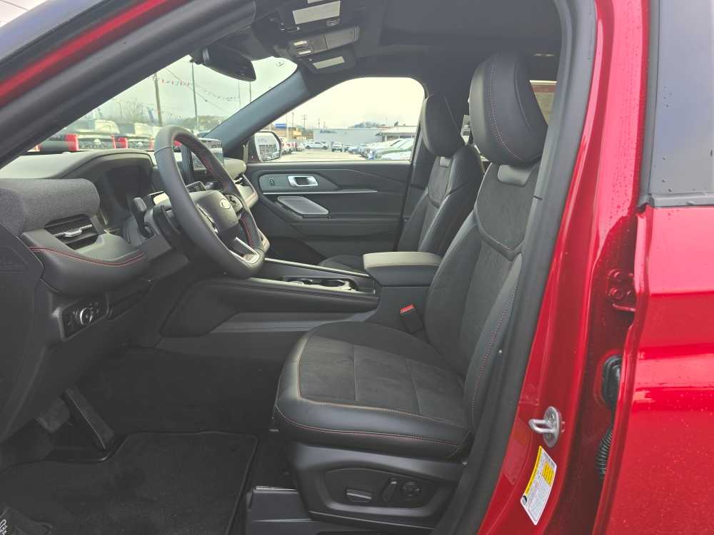 Thumbnail: 2026 Ford Explorer - 9