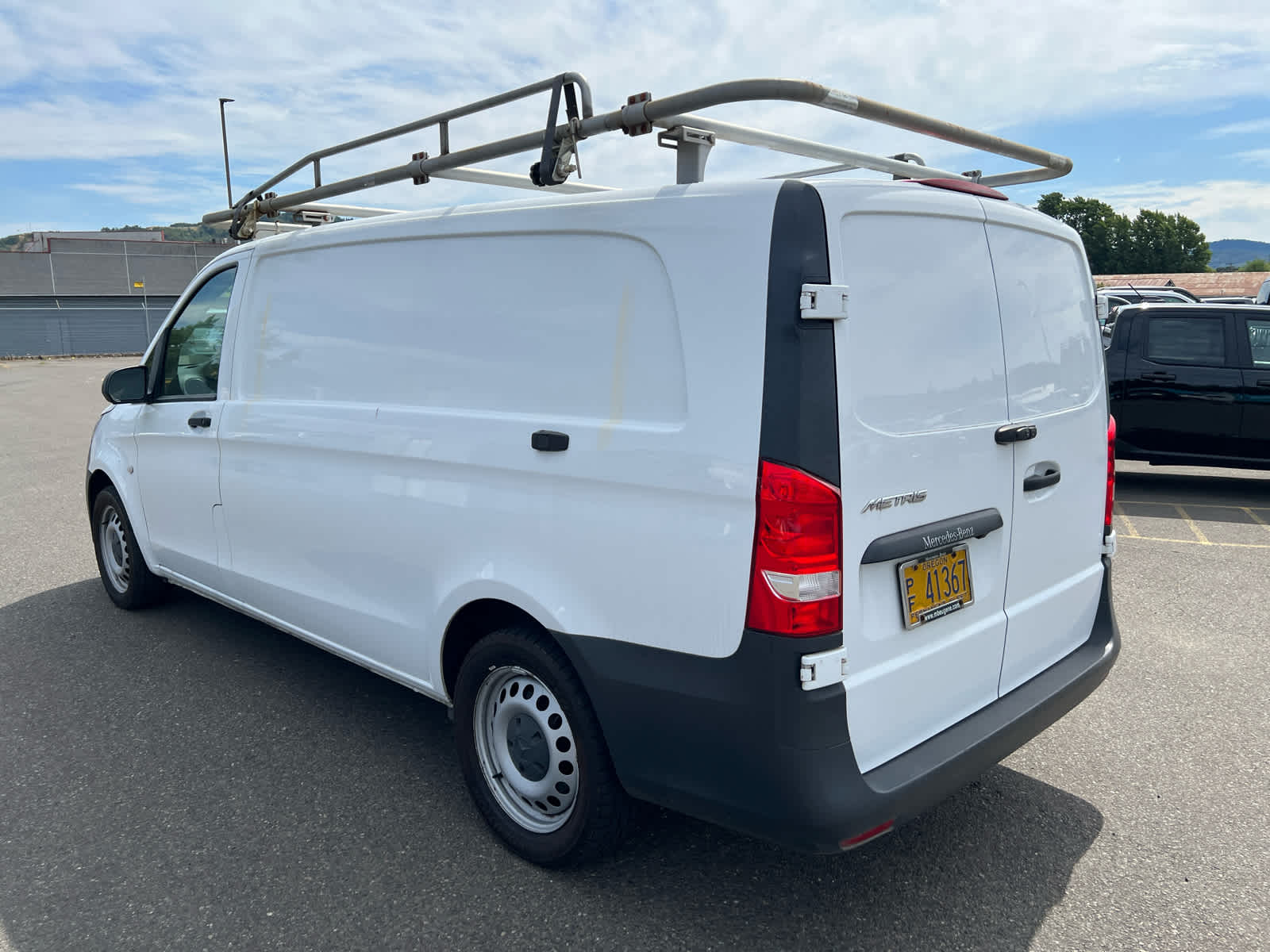 Thumbnail: 2019 Mercedes-Benz Metris - 3