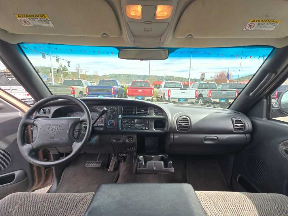 Thumbnail: 2001 Dodge Ram 1500 - 16