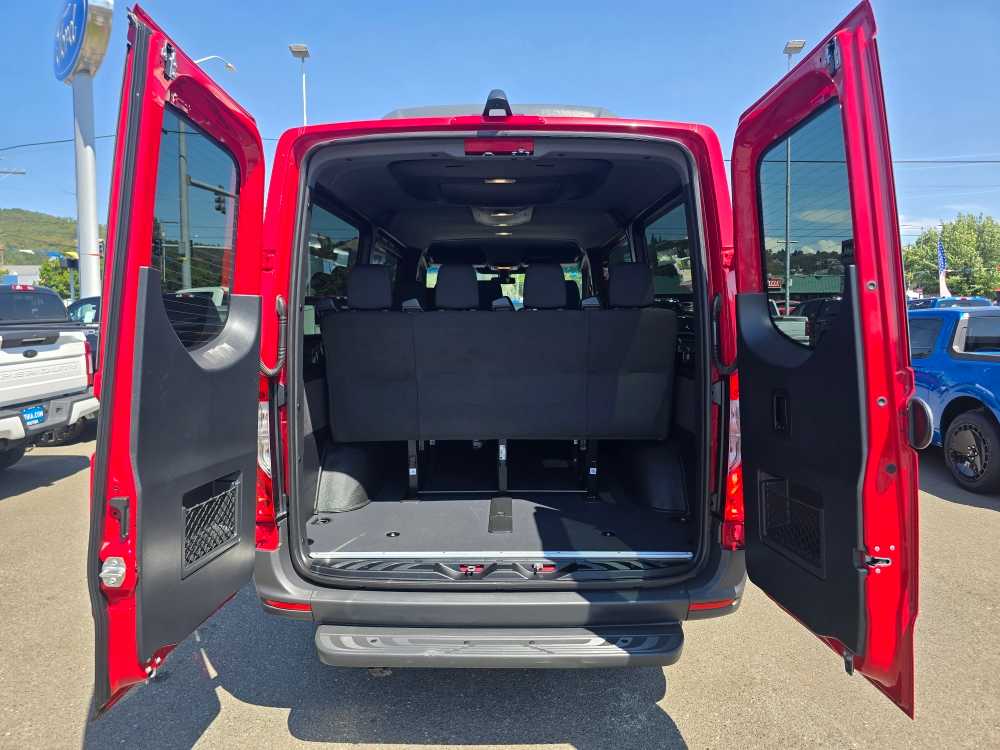 Thumbnail: 2021 Mercedes-Benz Sprinter - 20