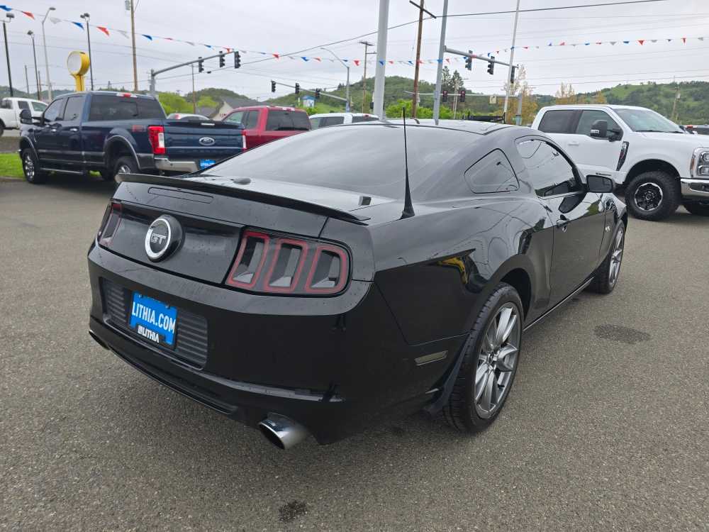 Thumbnail: 2014 Ford Mustang - 5