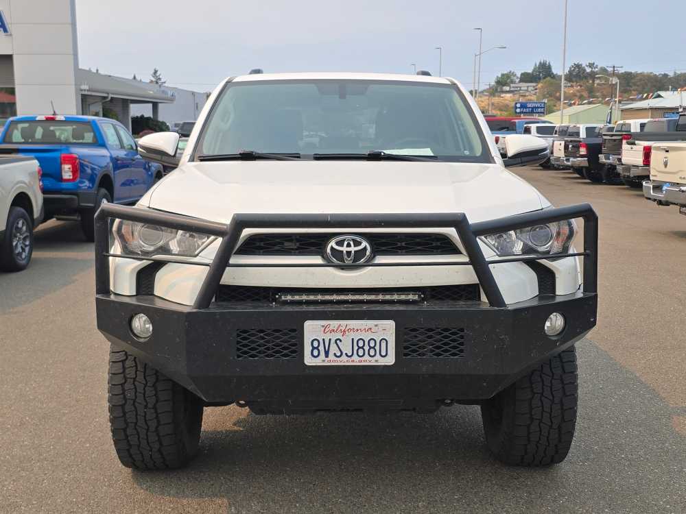 Thumbnail: 2019 Toyota 4Runner - 5