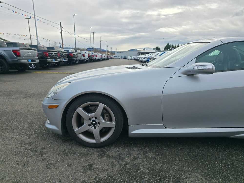 Thumbnail: 2005 Mercedes-Benz SLK - 15