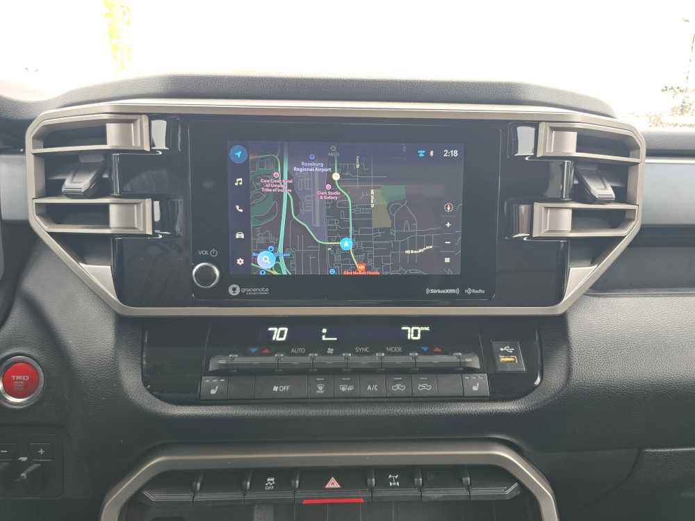 Thumbnail: 2022 Toyota Tundra - 12