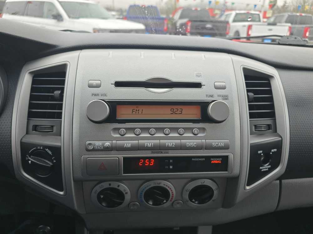 Thumbnail: 2007 Toyota Tacoma - 12