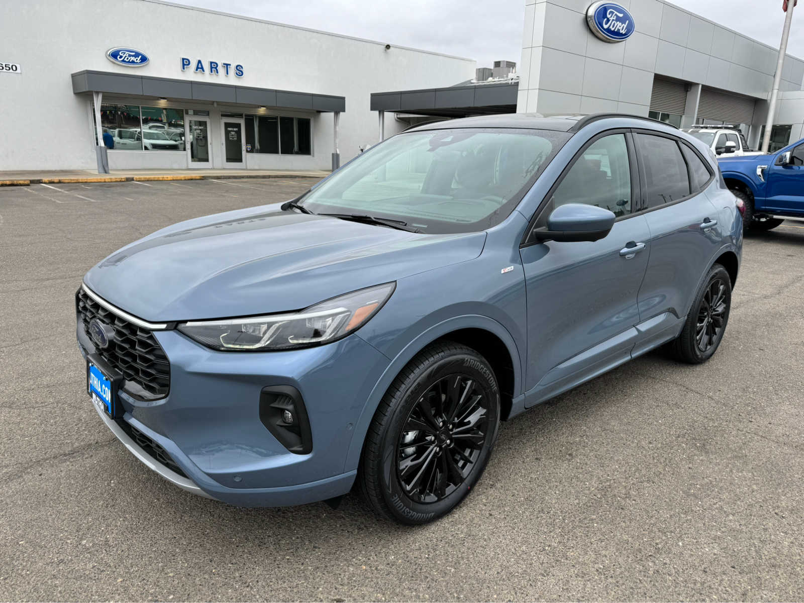 2024 Ford Escape ST-Line Elite -
                Roseburg, OR