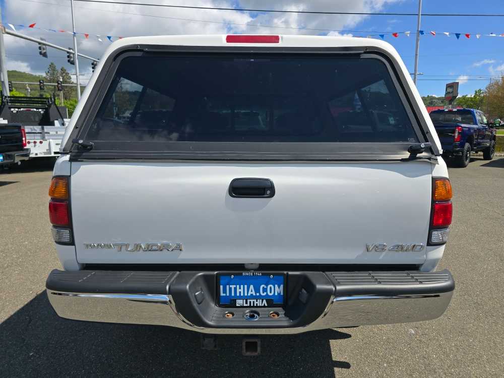 Thumbnail: 2000 Toyota Tundra - 4