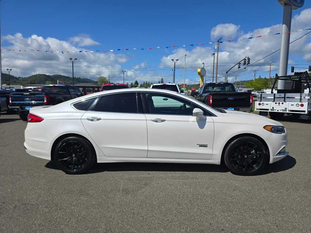 Thumbnail: 2017 Ford Fusion - 6