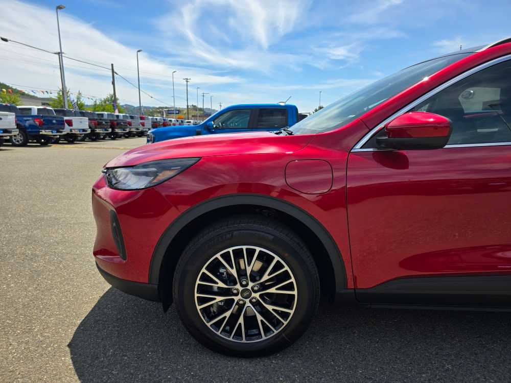 Thumbnail: 2025 Ford Escape - 18
