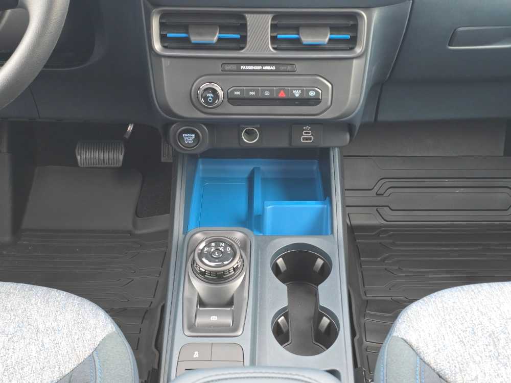 Thumbnail: 2025 Ford Maverick - 13