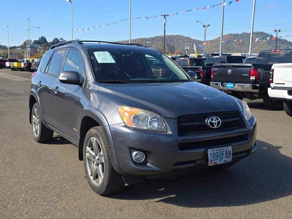 Thumbnail: 2011 Toyota RAV4 - 7