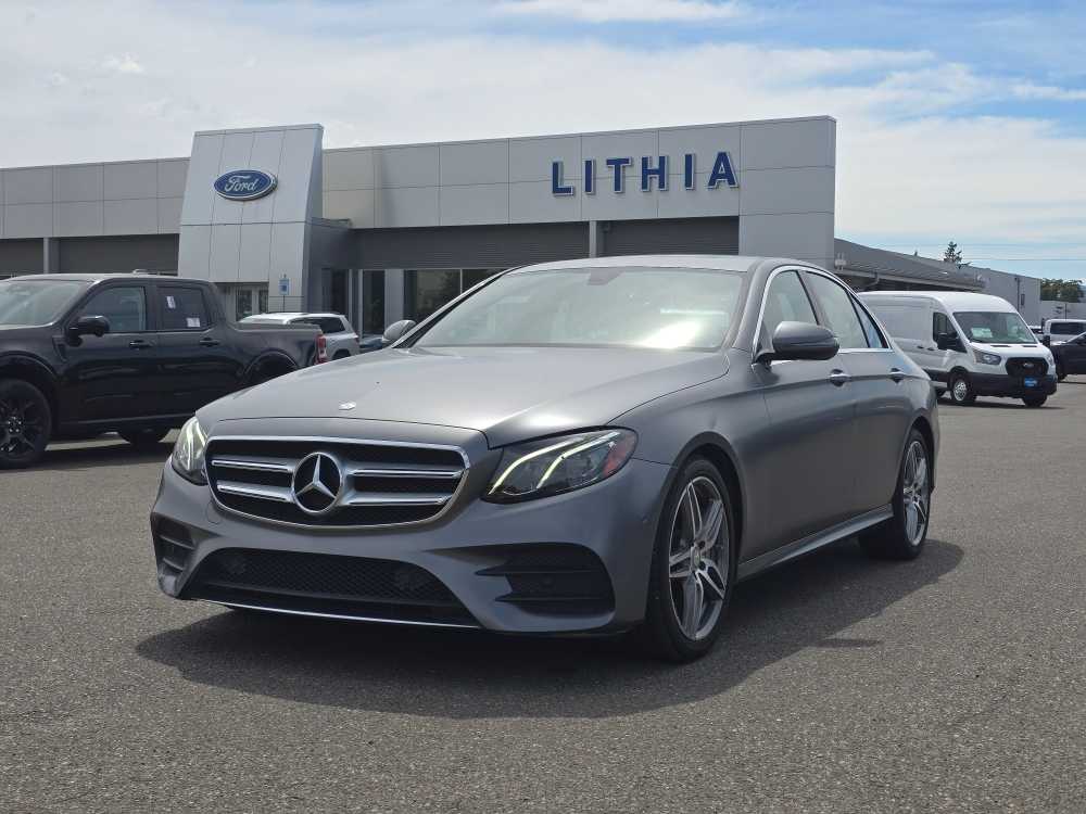 Thumbnail: 2017 Mercedes-Benz E-Class - 15